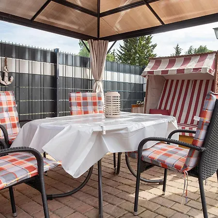 Bei Ruegen Holiday home *