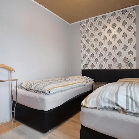 Bei Ruegen Holiday home Sundhagen-Niederhof